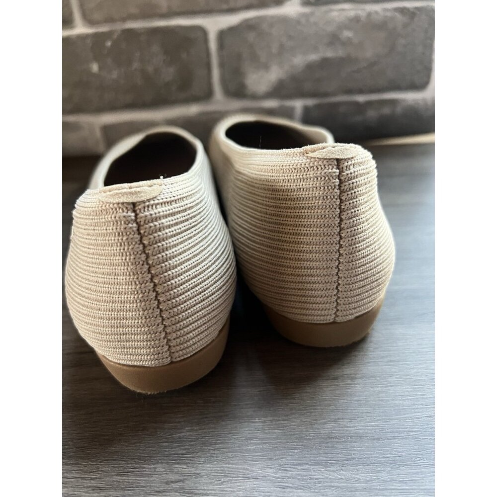 Vivaia Square-Toe V-Cut Flats Margot 2.0 Golden Almond Size 39.5 8.5 US - Picture 10 of 14